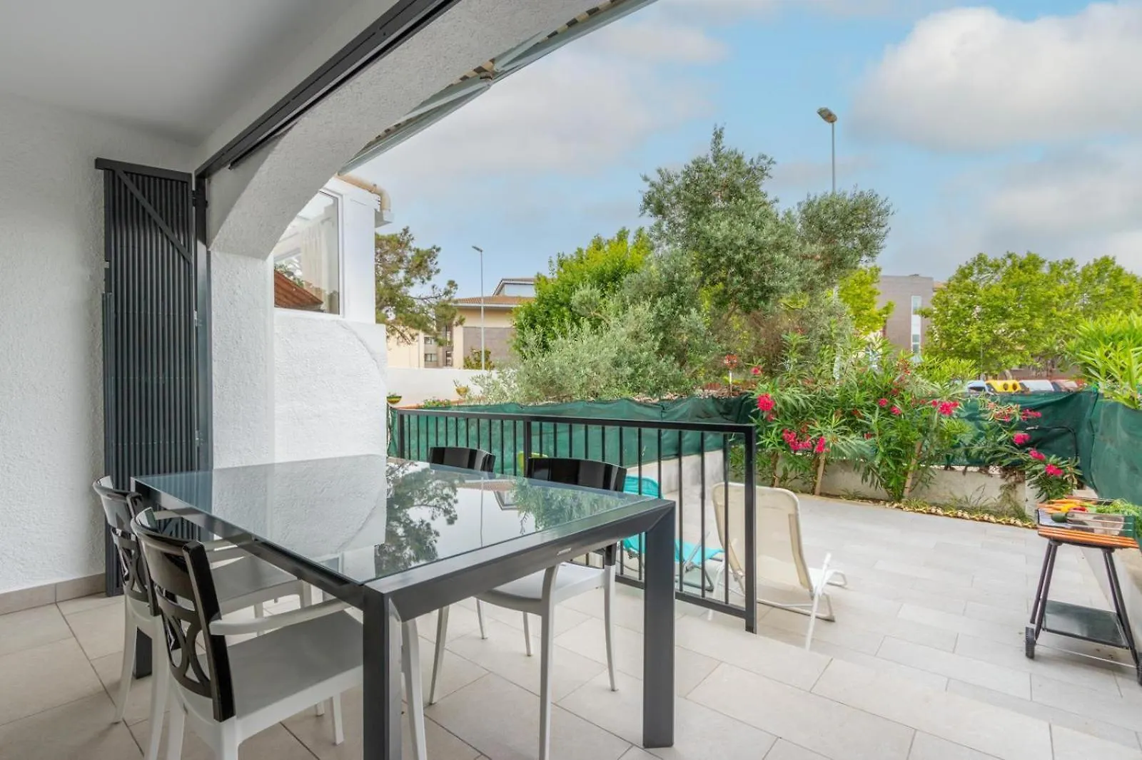 Milenial Immo Triangle - House With Barbecue And Swimming Pool Villa Empuriabrava