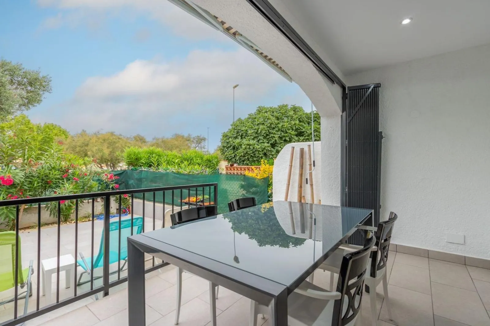 Вилла Milenial Immo Triangle - House With Barbecue And Swimming Pool Эмпуриабрава Испания
